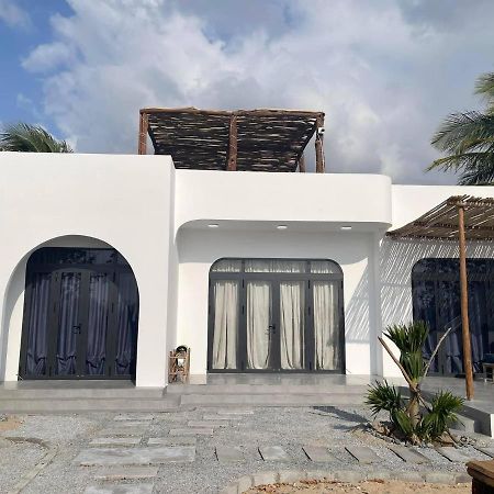 My Hoa Oceanfront Home Ap My Hai Εξωτερικό φωτογραφία