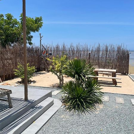 My Hoa Oceanfront Home Ap My Hai Εξωτερικό φωτογραφία