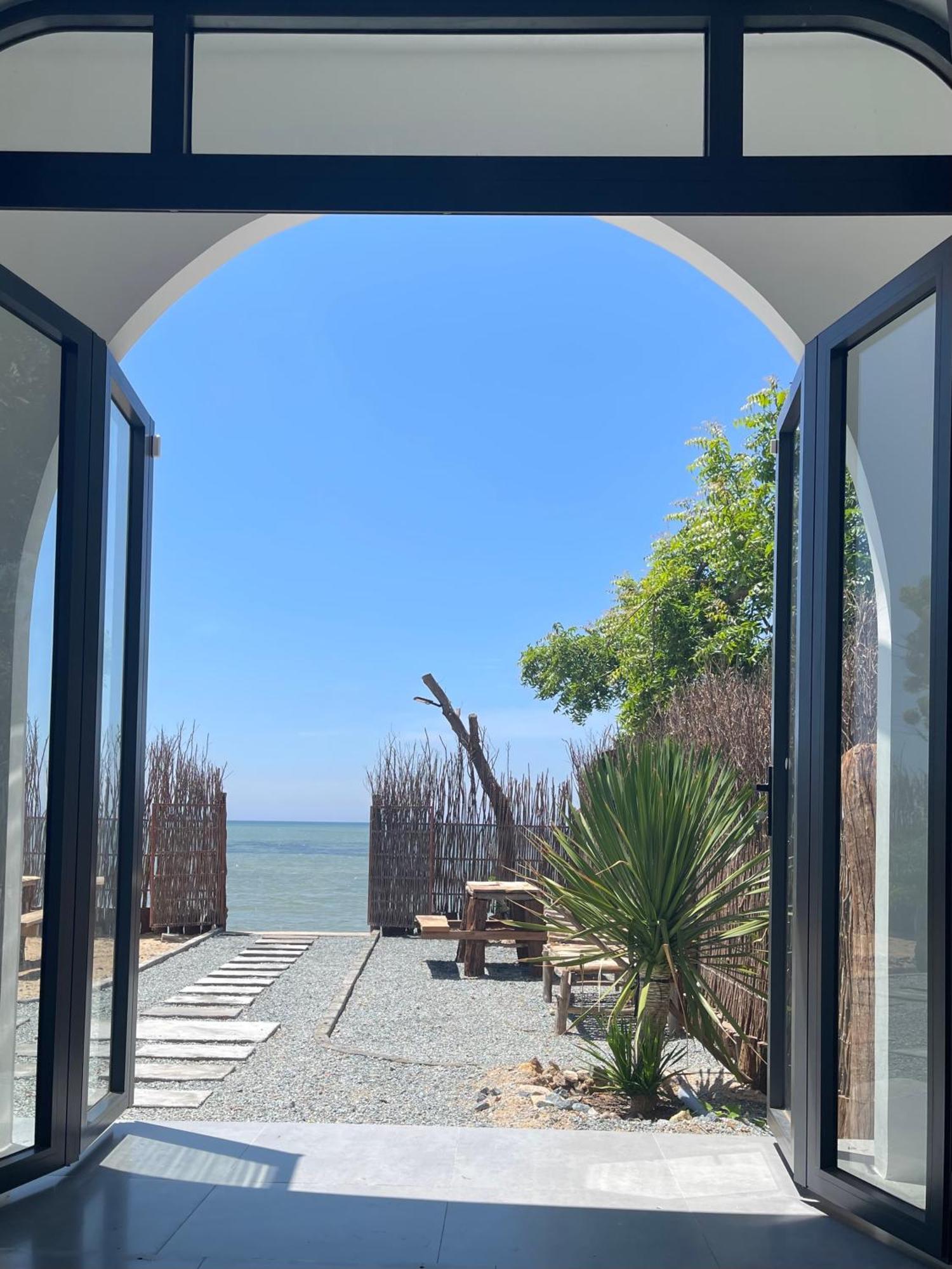 My Hoa Oceanfront Home Ap My Hai Εξωτερικό φωτογραφία