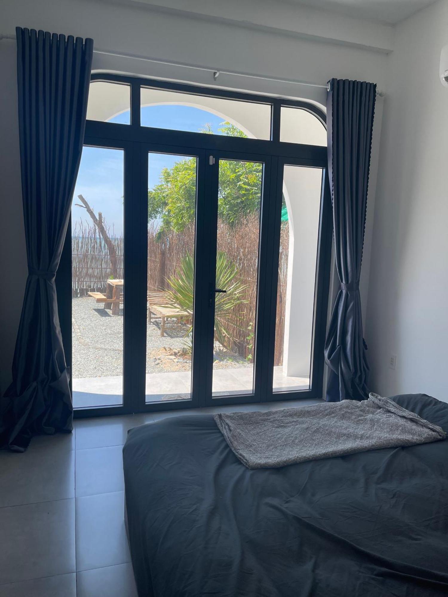 My Hoa Oceanfront Home Ap My Hai Εξωτερικό φωτογραφία
